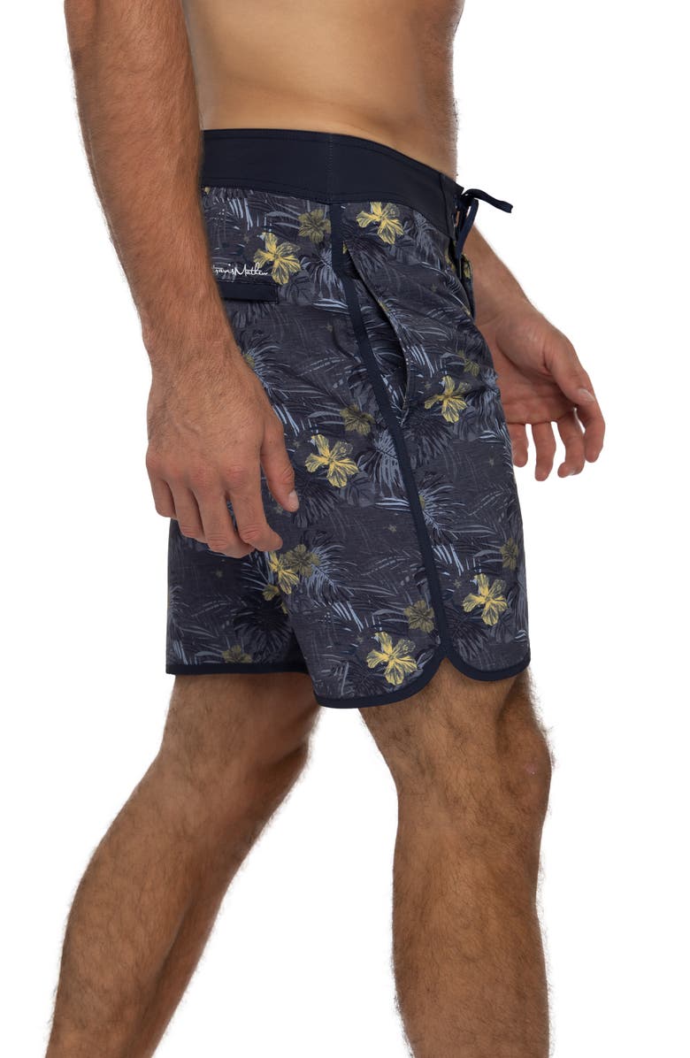 TravisMathew Becan Ruins Scallop Swim Trunks, Alternate, color, Heather Dress Blues