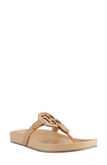 Tommy Hilfiger Relina Womens Faux Leather Thong Sandals In Tan