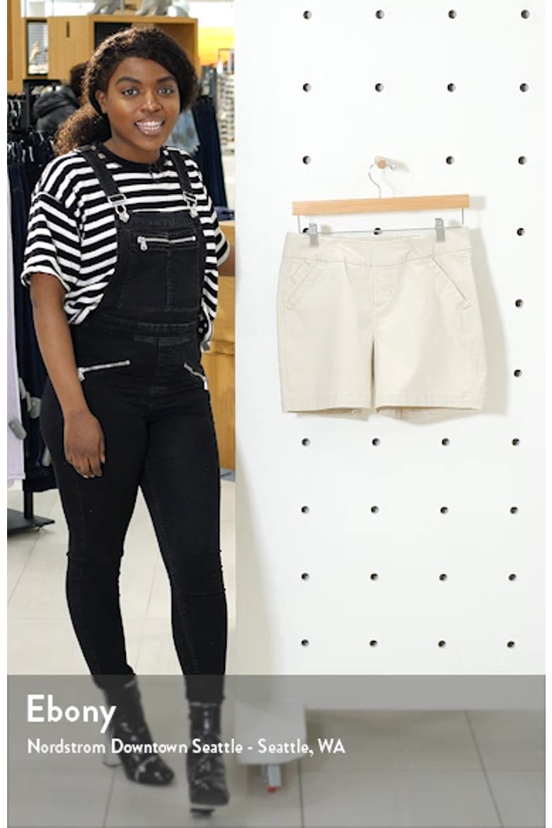 Jeans Gracie Cotton Blend Shorts video