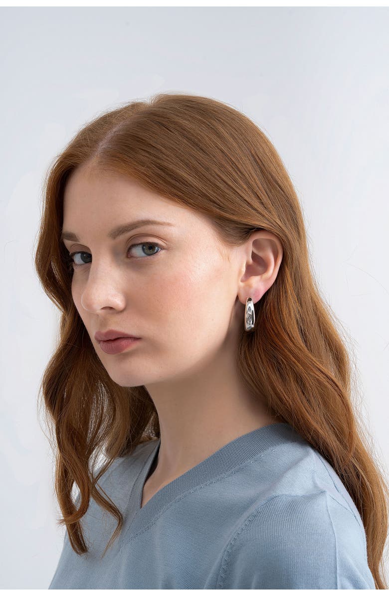 Zynnia Collective Studio Hoops, Alternate, color, Silver