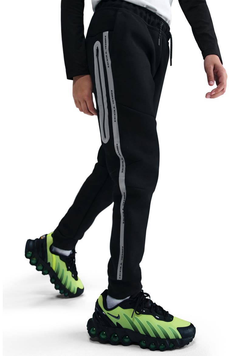 Kids' Sportswear Tech Fleece Joggers, Alternate, color, 010 BLACK/BLACK/BLACK