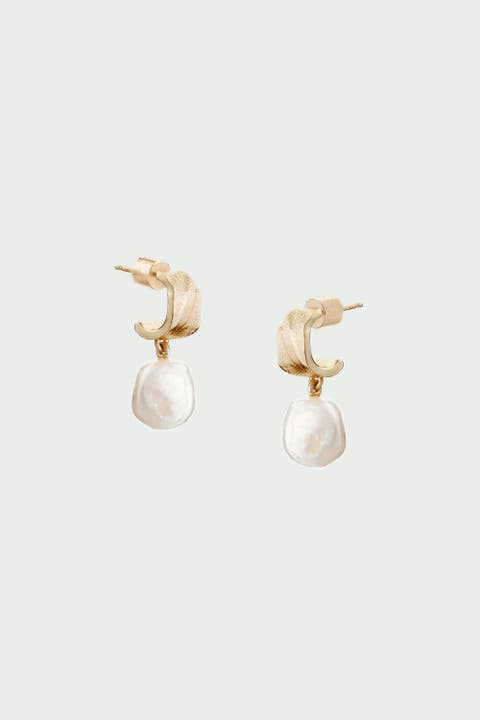 Freshwater Pearl Earrings