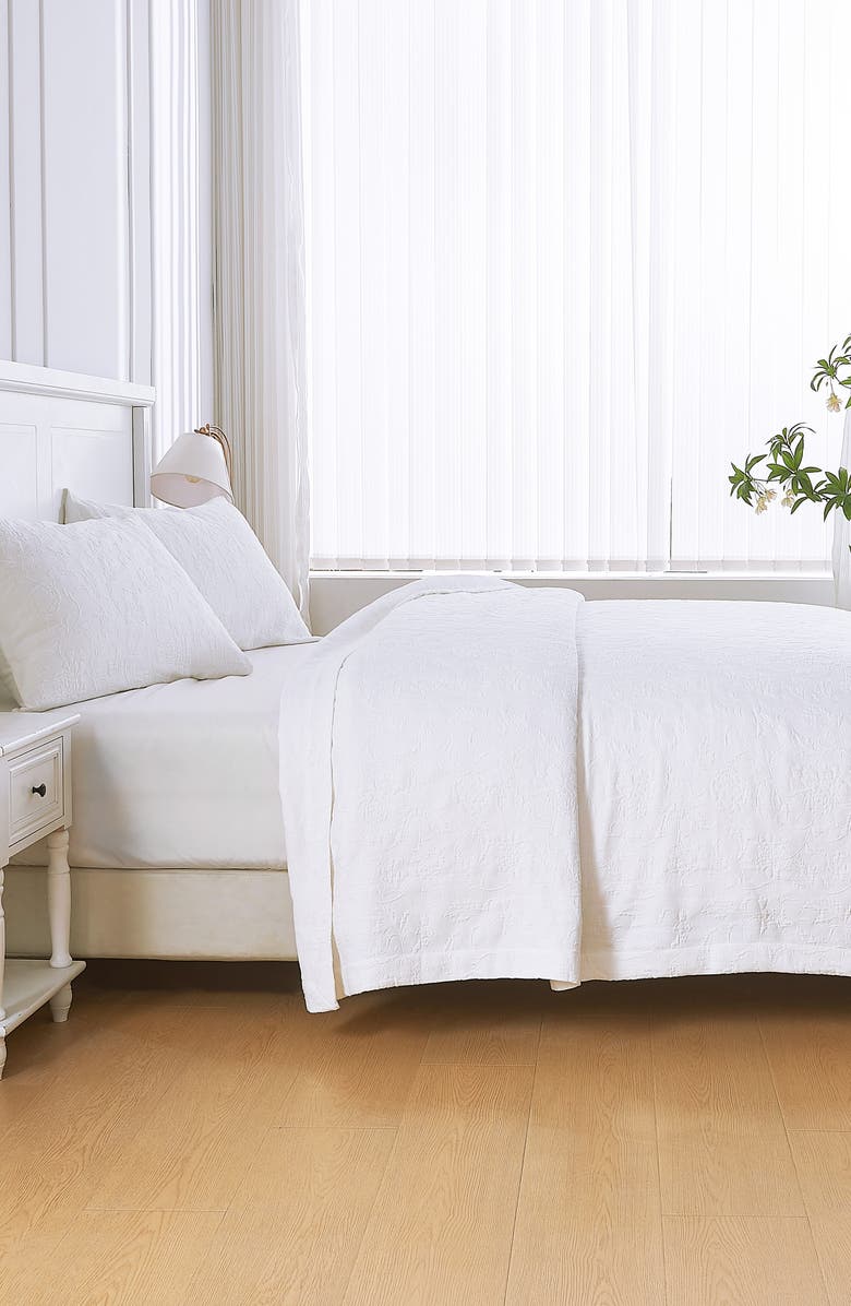 MELANGE HOME Matelassé Cotton Coverlet Set, Alternate, color, White