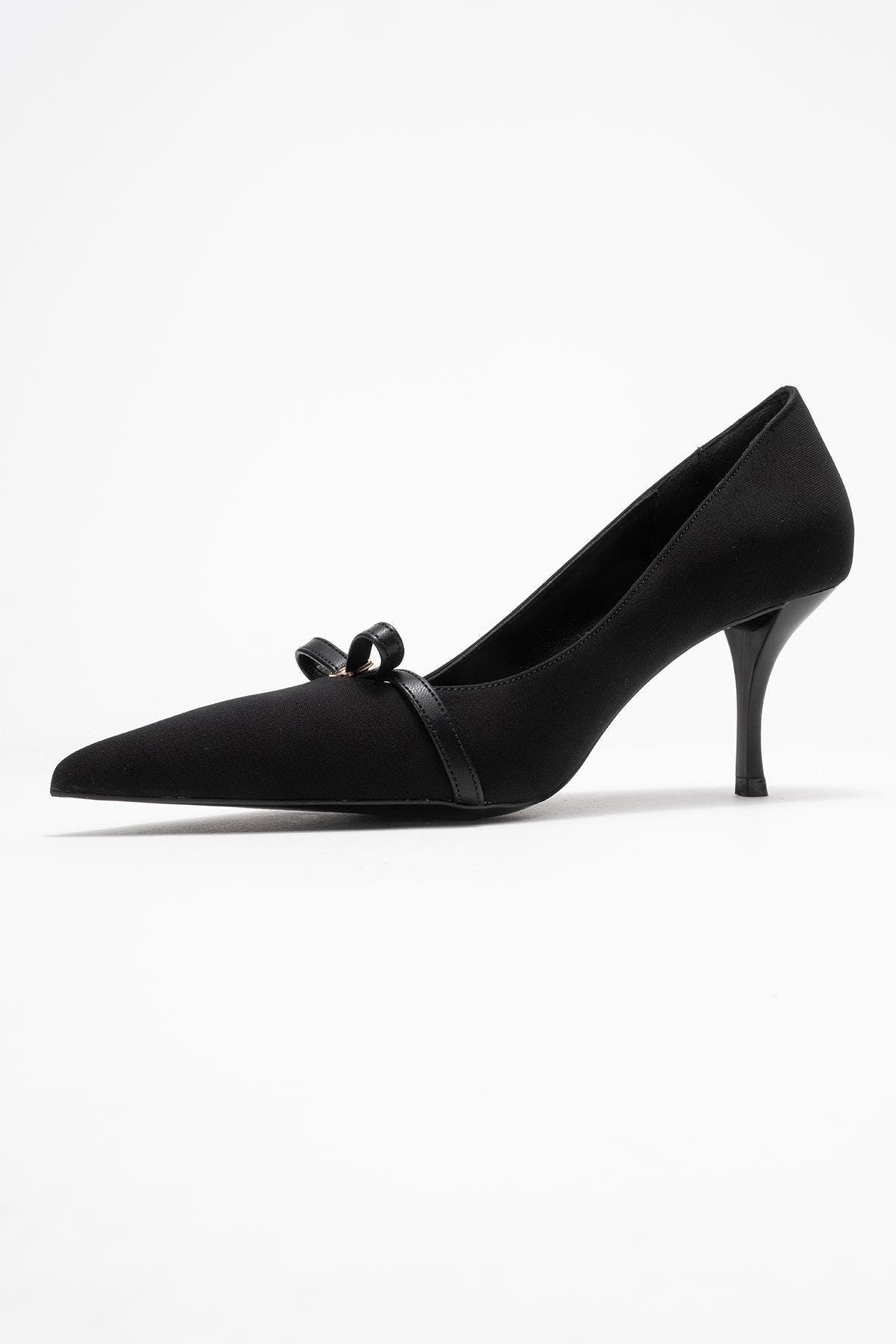 Prologue Shoes Annie Bow Pointed Toe Pump, Alternate, color, Black