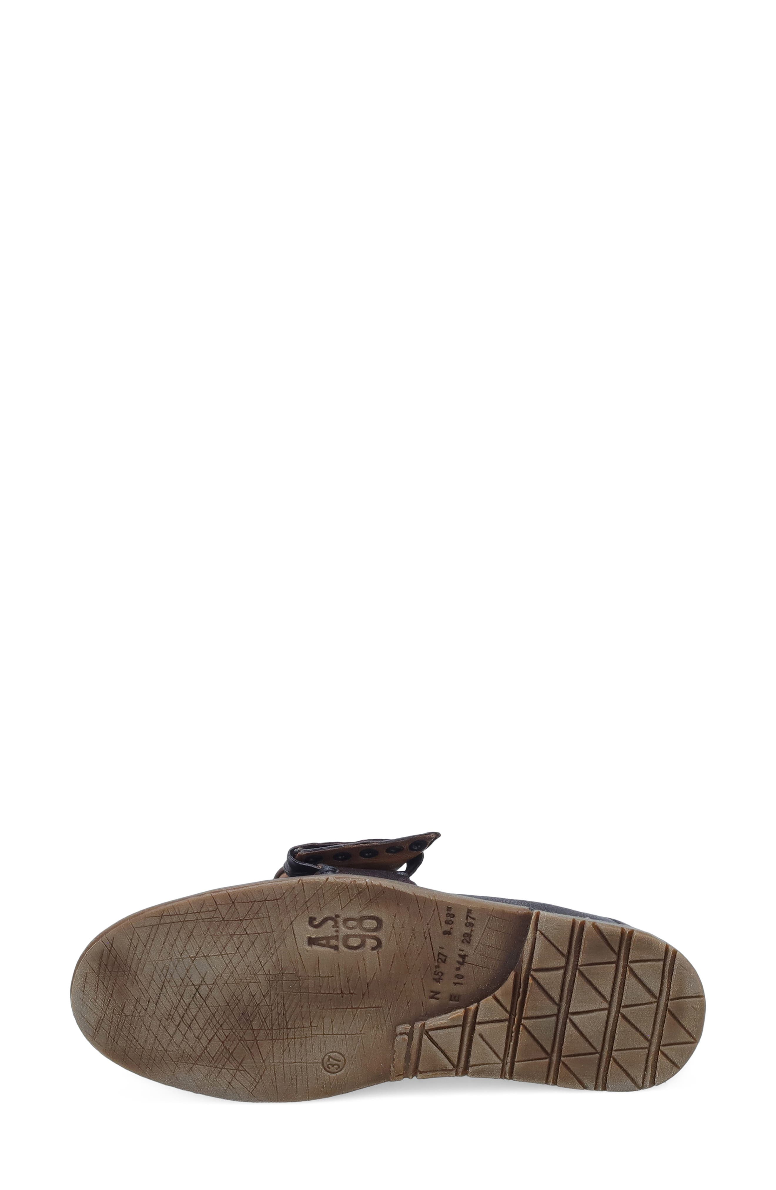 Thaine Loafer, Alternate, color, BROWN