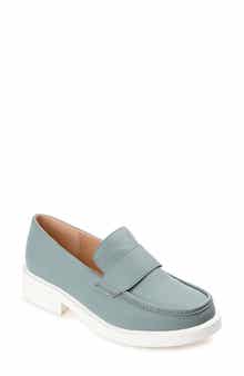 Journee Collection Saydee Slip-On Loafer