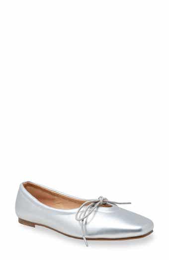 CHASE AND CHLOE Tie Ballerina Flat