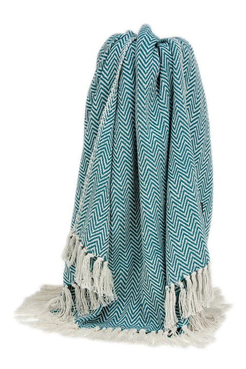 Isla Transitional Blue Handloomed 52" x 67" Cotton Throw Blanket