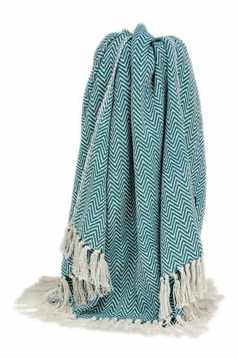 PARKLAND COLLECTION Isla Transitional Blue Handloomed 52" x 67" Cotton Throw Blanket