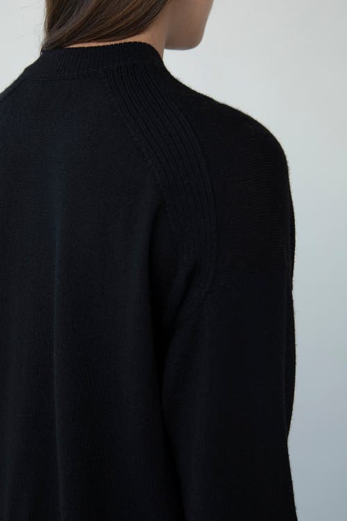 Sskein Crew Neck Boxy Pullover In Black