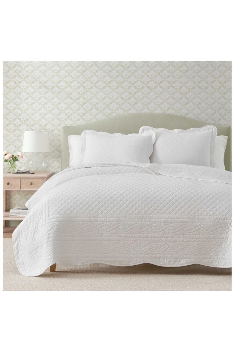Vintage Scallop Cotton Percale Quilt, Alternate, color, SPARKLING WHITE