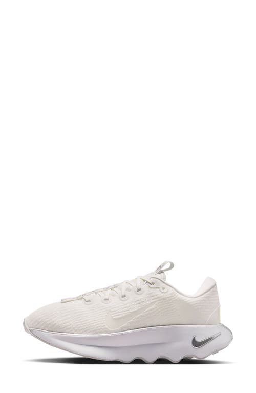 Nike Motiva Road Runner Walking Shoe In White
