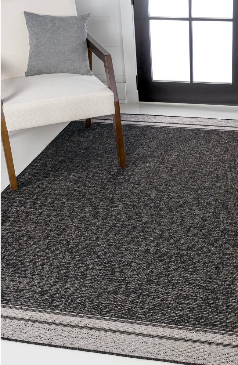 JONATHAN Y Alda Modern Minimalist Mingled Solid Indoor/Outdoor Area Rug, Alternate, color, Black/Cream