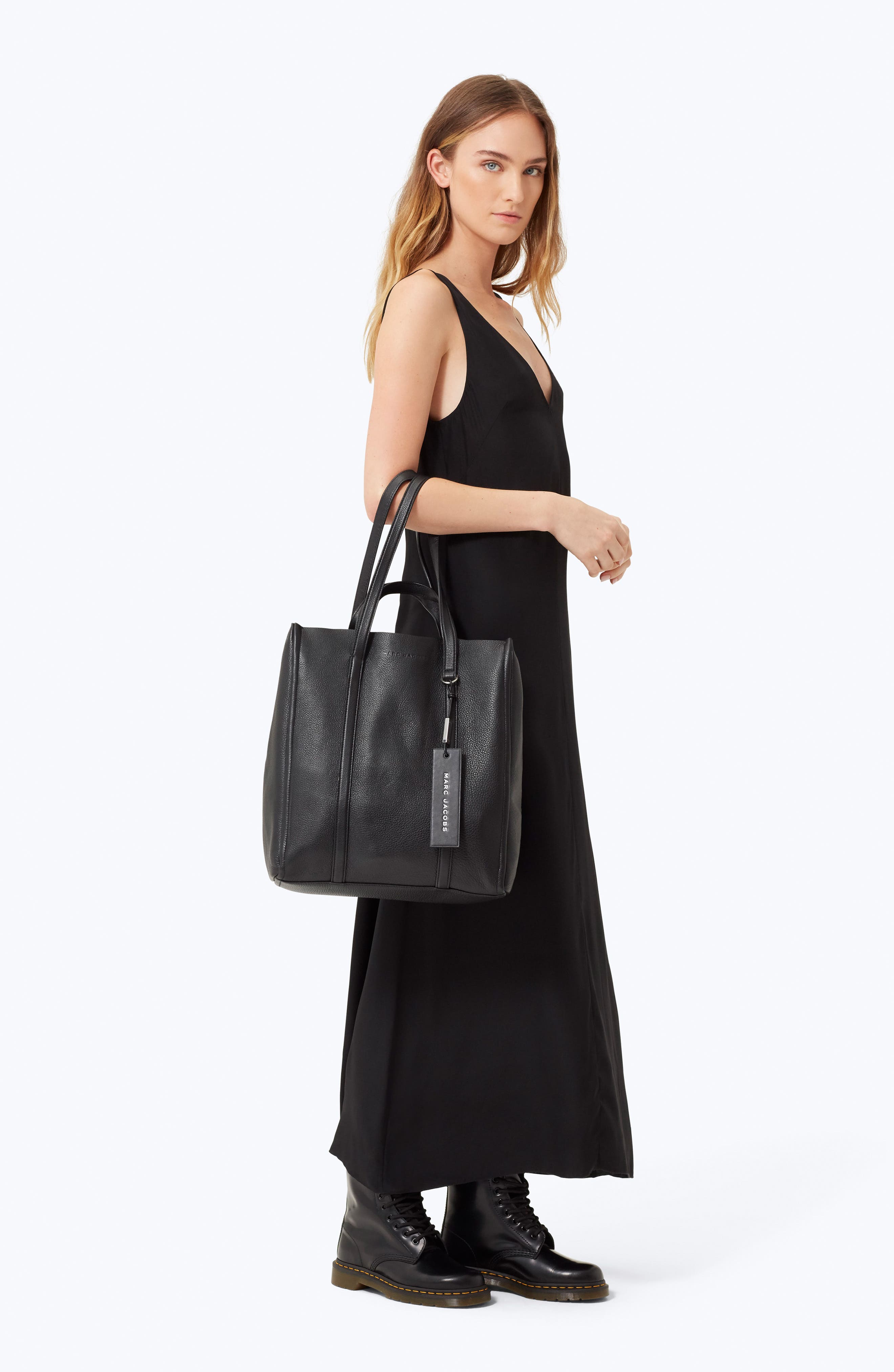 The Marc Jacobs MARC JACOBS The Tag 31 Leather Tote, Alternate, color, 