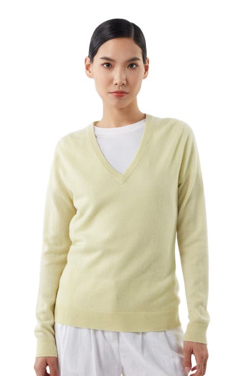 Essential Cashmere V-Neck Sweater