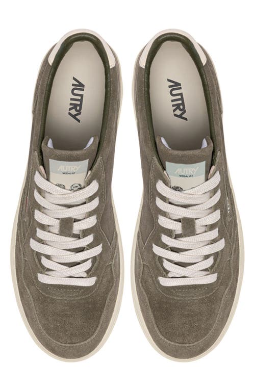 Autry Medalist Low Sneakers In Green Leather In Multi