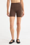NikeSKIMS Shine Bonded Waist Bike Shorts