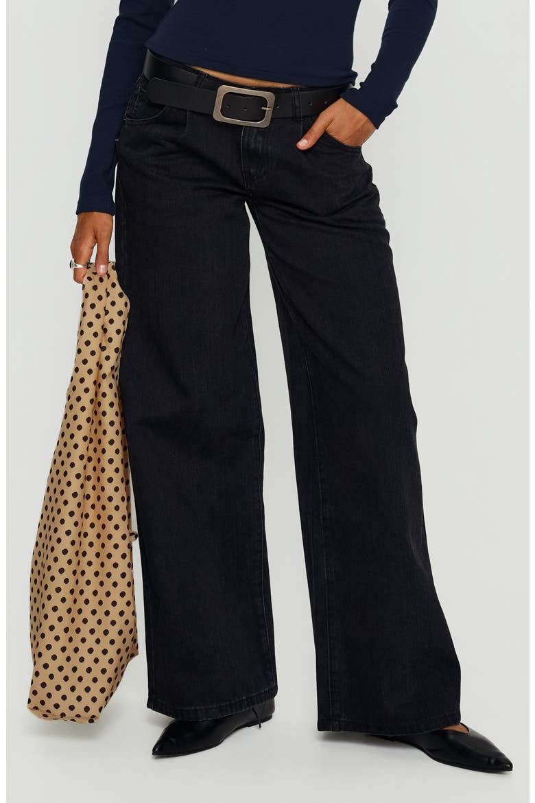 Supercut Low Rise Pleated Wide Leg Jeans, Main, color, WASHED BLACK