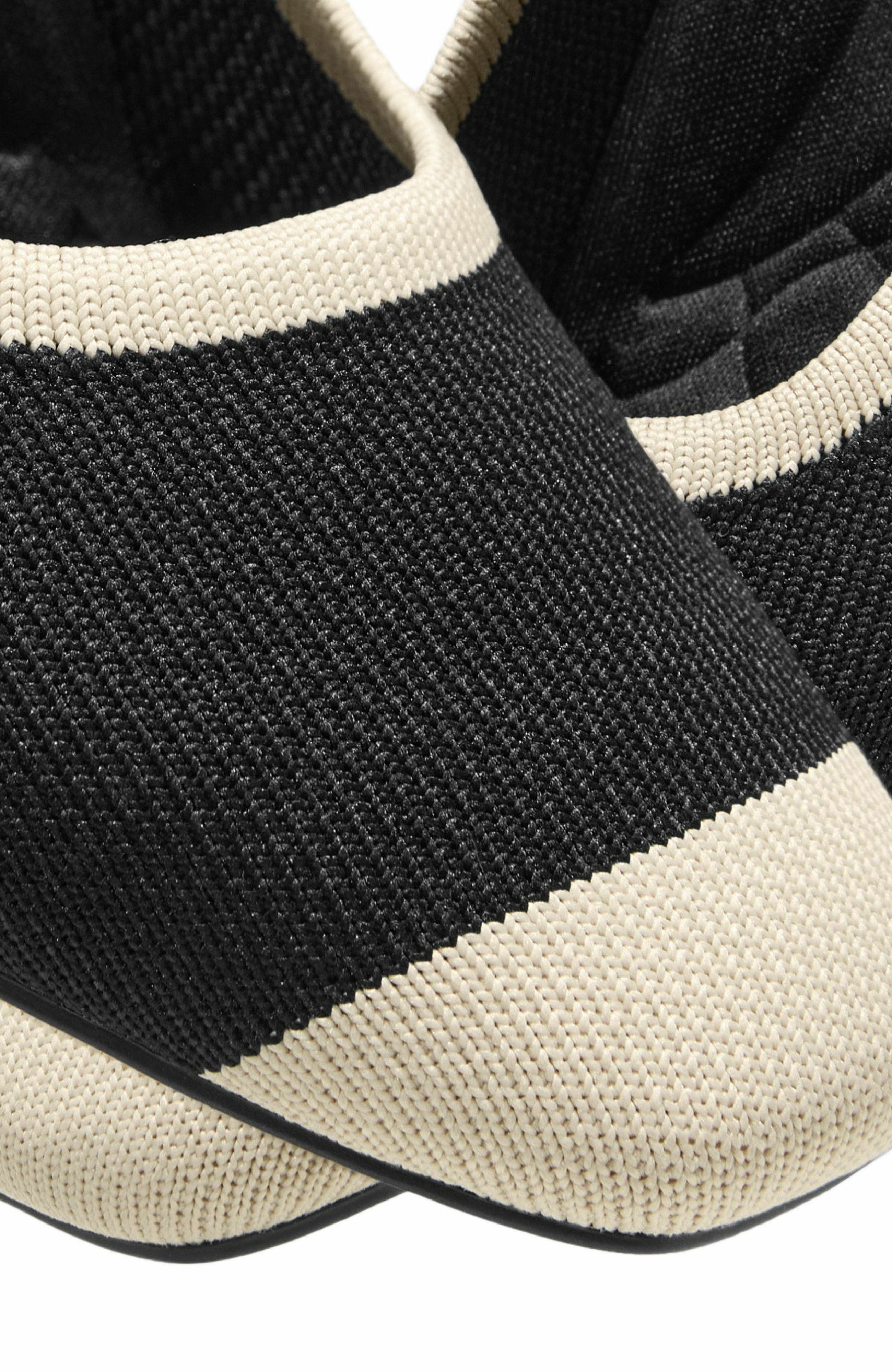 VIVAIA Square-Toe Chunky Heels, Main, color, 