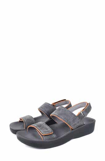 AEROTHOTIC Renee Adjustable Strap Sandal