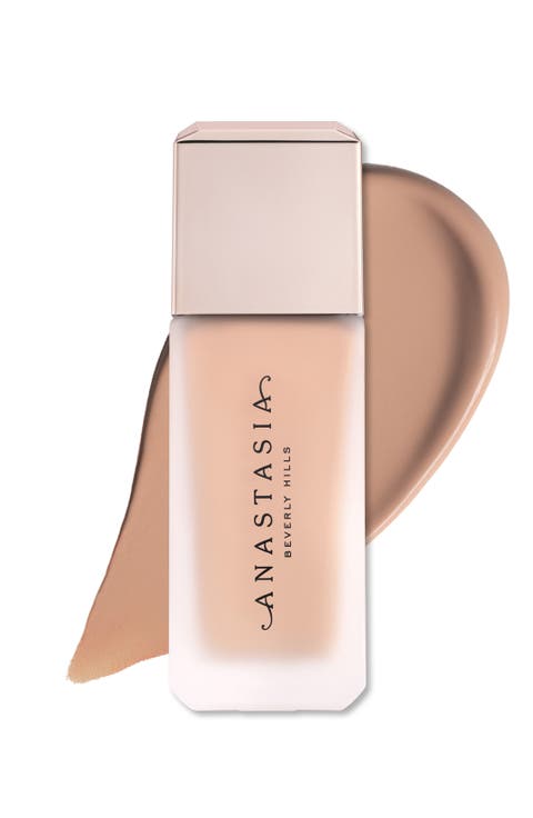Impeccable Blurring Second-Skin Matte Foundation