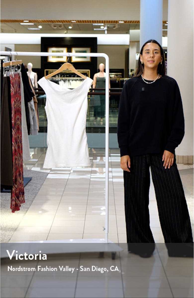 Ilride Ballet Neck Linen Top, sales video thumbnail