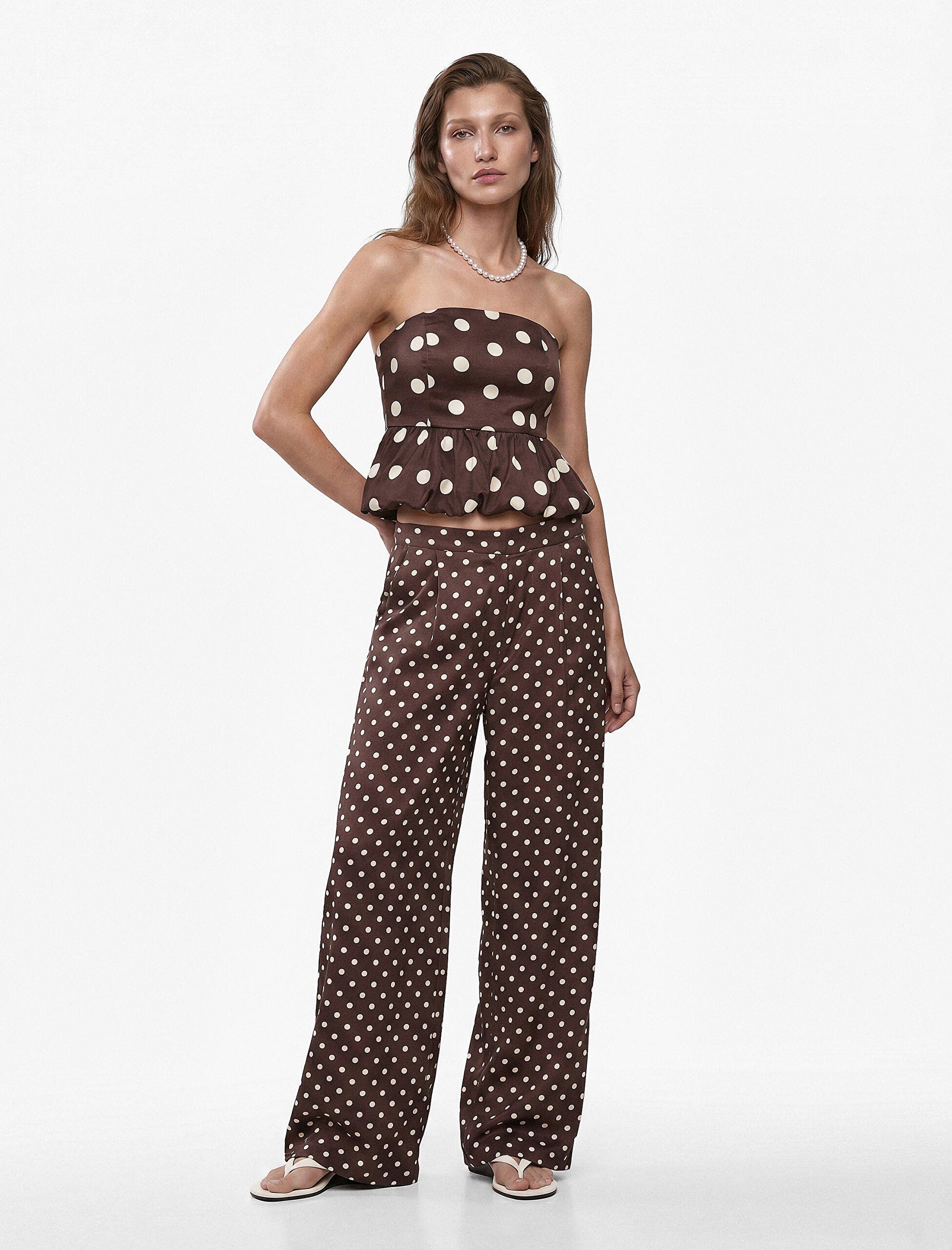 selected BROWN DESIGN
