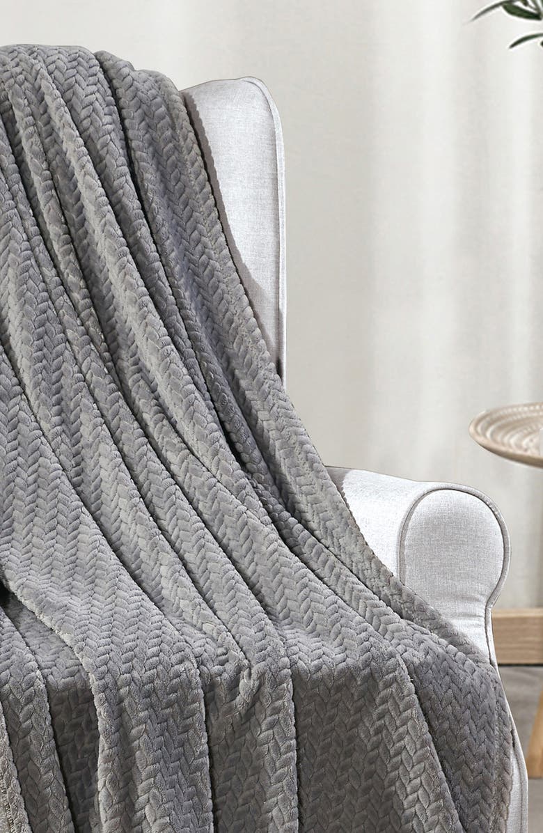 Luxury Home Chevron Textured Plush Throw, Alternate, color, Grey