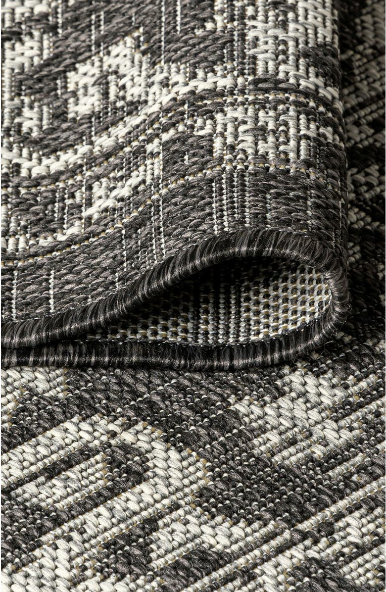 JONATHAN Y Malta Bohemian Medallion Textured Weave Indoor/Outdoor Area Rug, Alternate, color, Black/Gray