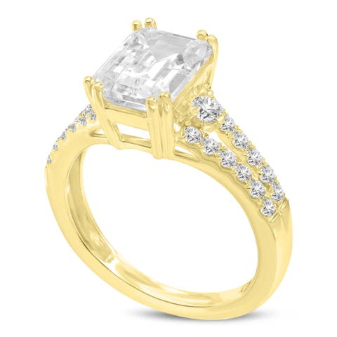 Gohar 14K Yellow Gold Emerald Cut Lab Grown Diamond  Engagement Ring - 2.04 Ct