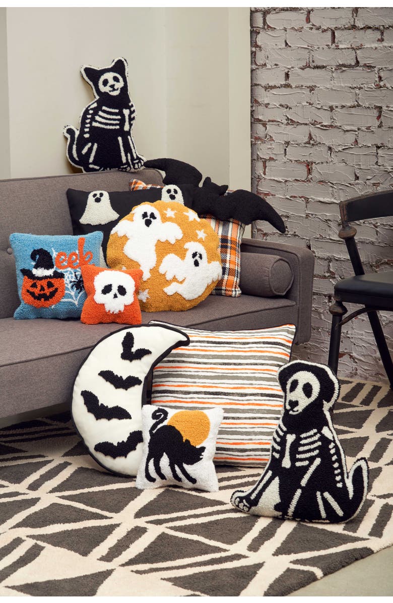 C&F Home Halloween Skeleton Ribs Heart Shape Hooked Accent Throw Pillow 16" x 16", Alternate, color, Black