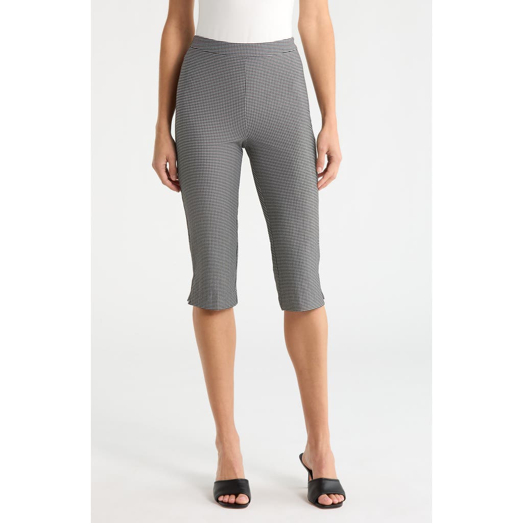 ASTR the Label Brecklynn Gingham Capri Pants in Black Gingham at Nordstrom Rack, Size Large
