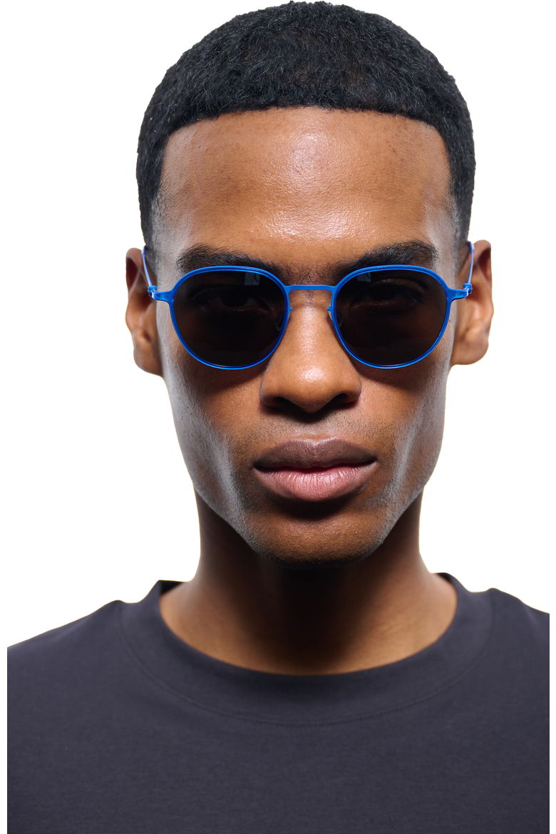 697 Sunglasses, Alternate, color, Bright blue