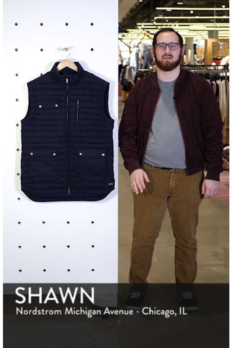 Gapes Valley Regular Fit Quilted Vest video