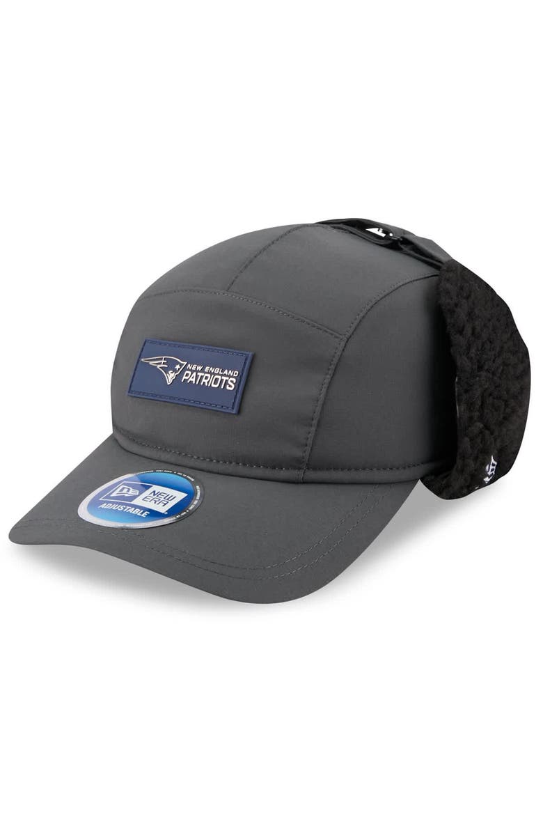 New Era Men's New Era Charcoal New England Patriots 2025 Sideline Cold Weather Runner Dog Ear Adjustable Hat, Main, color, Charcoal