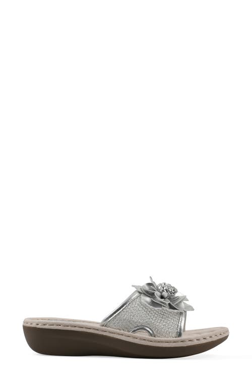 Cliffs By White Mountain Chill Slide Sandal In Silver Fabric