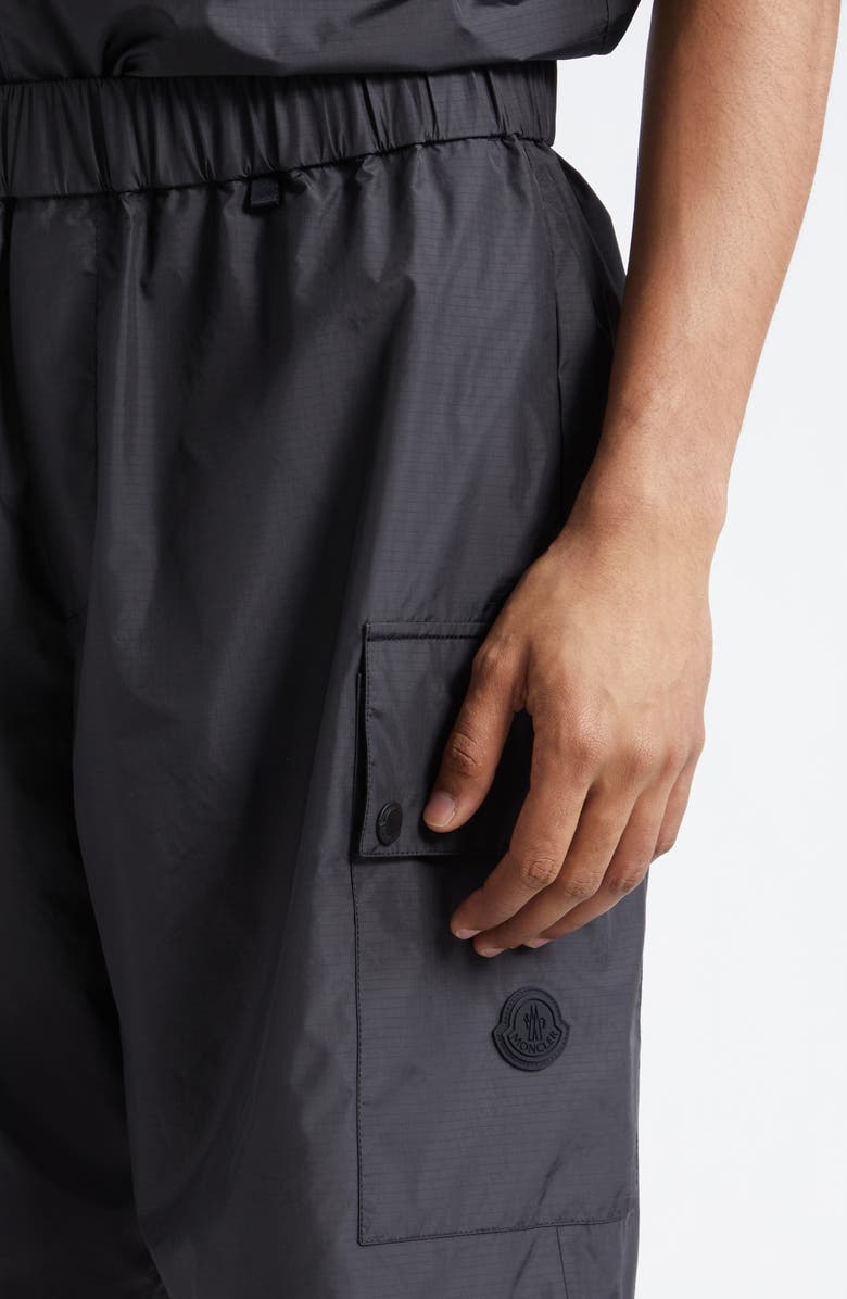 Moncler Ripstop Cargo Shorts, Alternate, color, Black