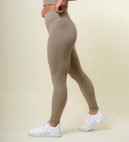 while on earth™ High-Rise Aura Tight 26"