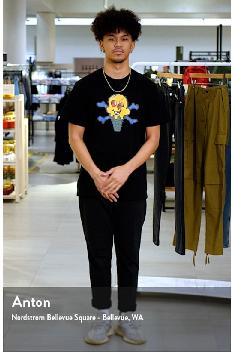 Pixel Cotton Graphic T-Shirt video