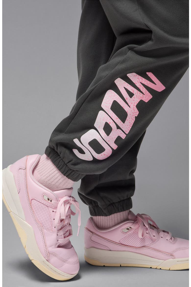 Kids' Jumpman Club Pleated Fleece Sweatpants, Alternate, color, OFF NOIR