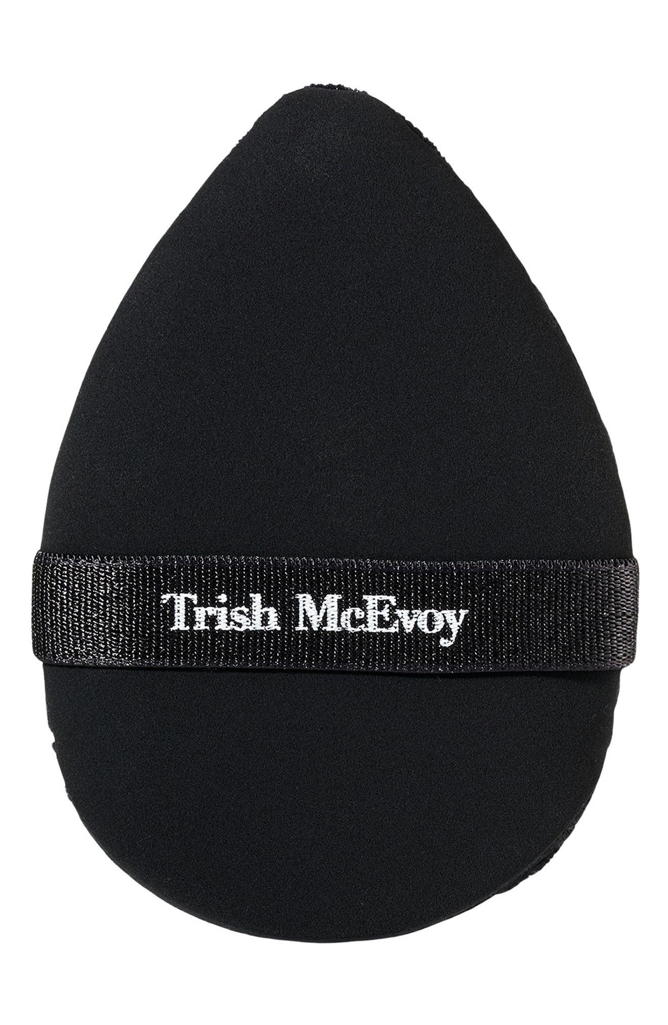 Trish McEvoy The Puff & Sponge in Black at Nordstrom
