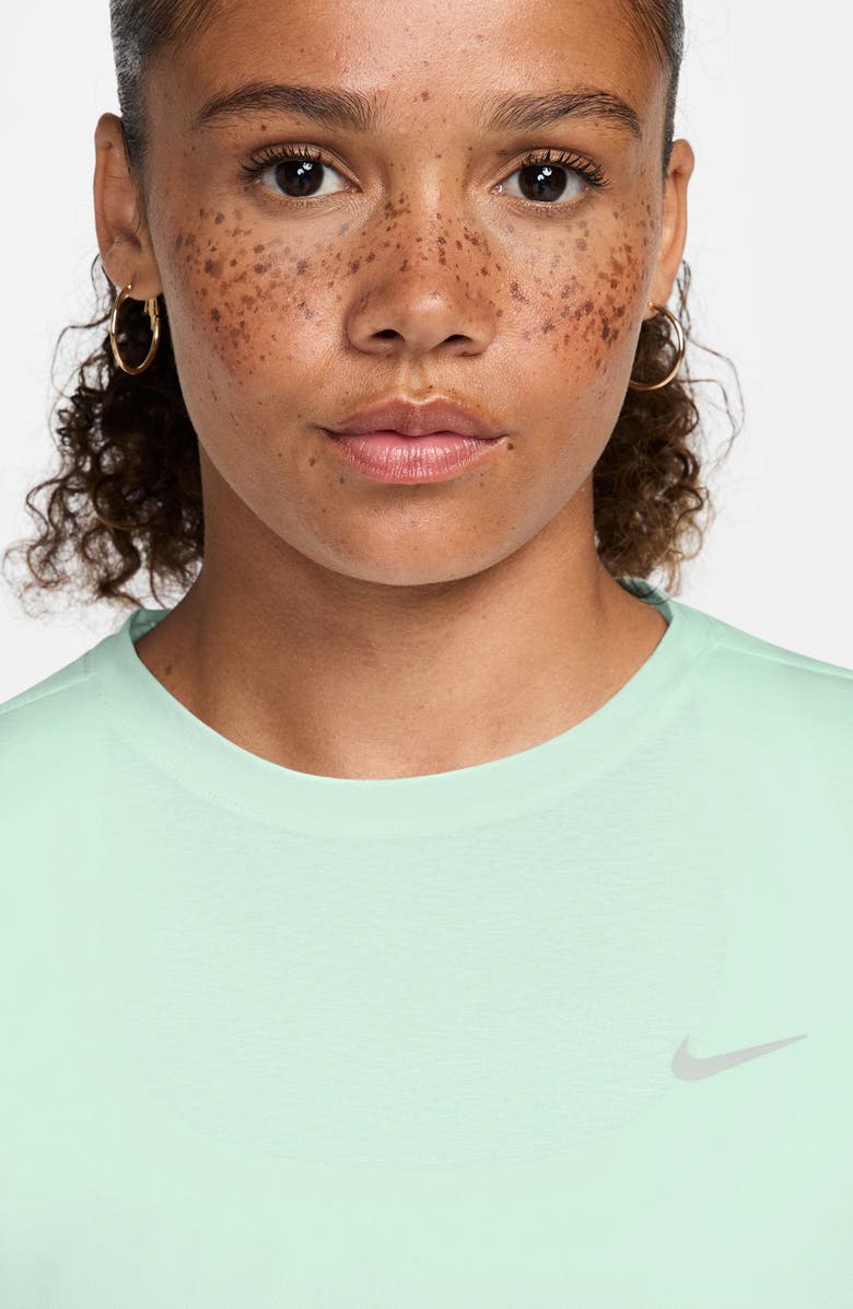 Nike Swift Breathe Dri-FIT Running Top, Alternate, color, Barely Green/ Photon Dust