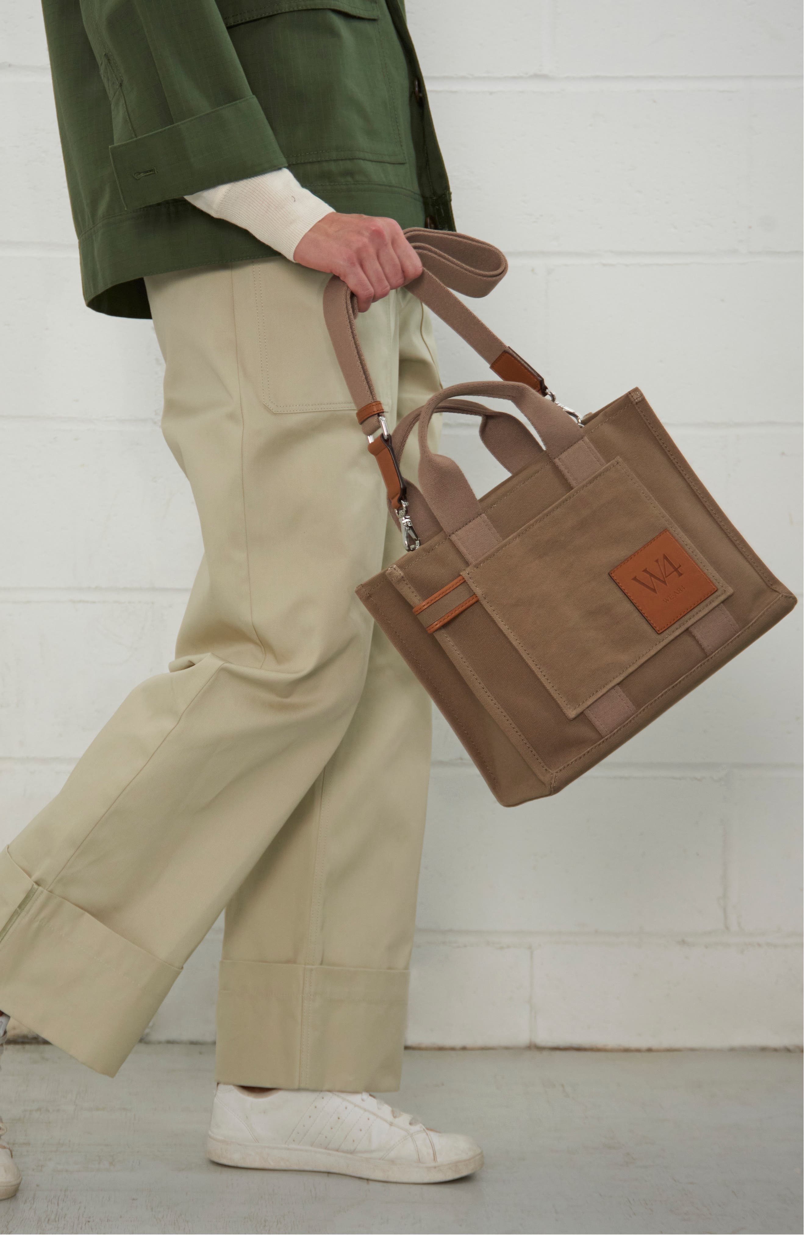 WE-AR4 The Street 29 Canvas Tote, Alternate, color, Sage