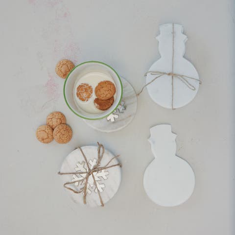 Snowy Marble Snowman Coaster Set