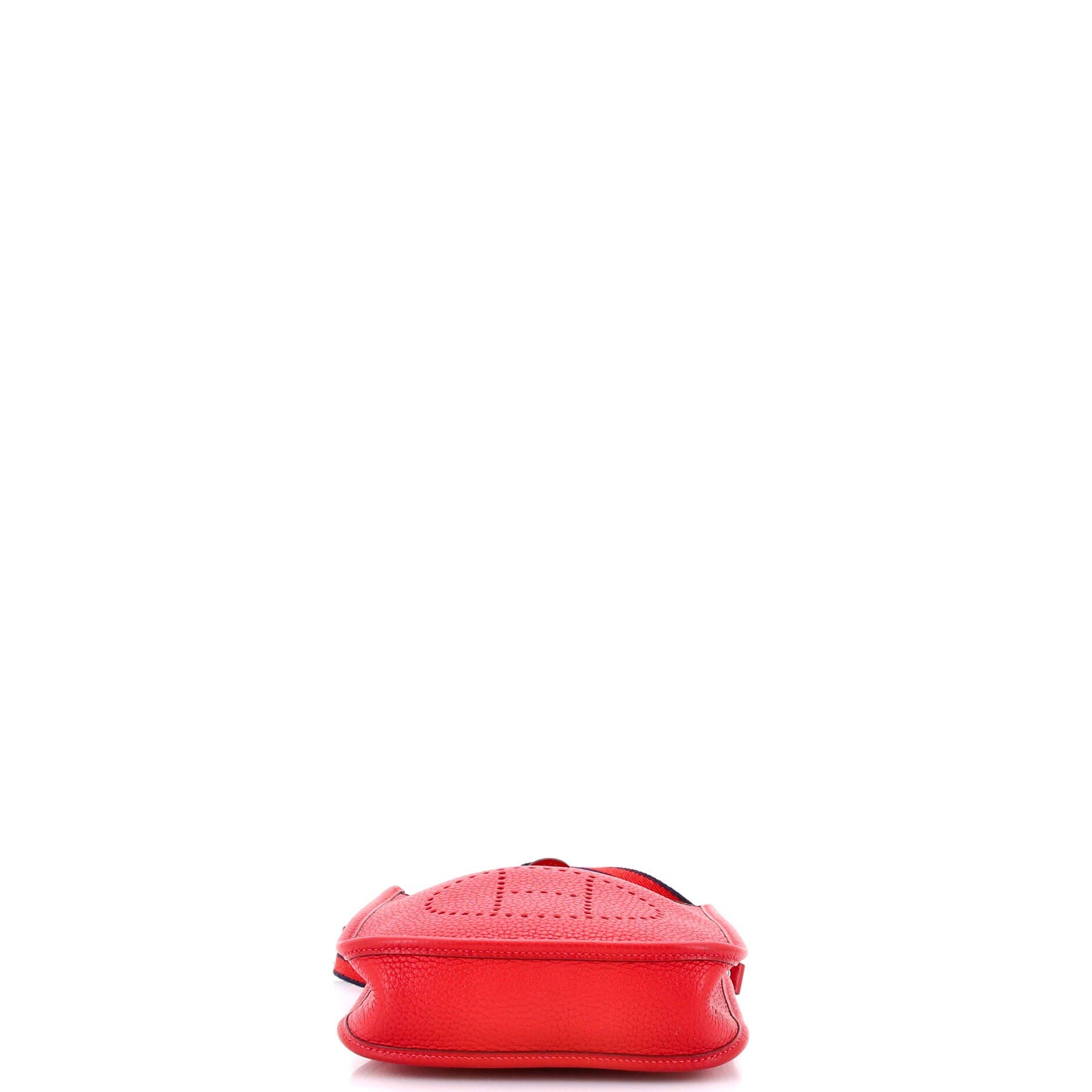 Pre-Owned Hermes Evelyne Bag Gen III Clemence TPM, Alternate, color, 