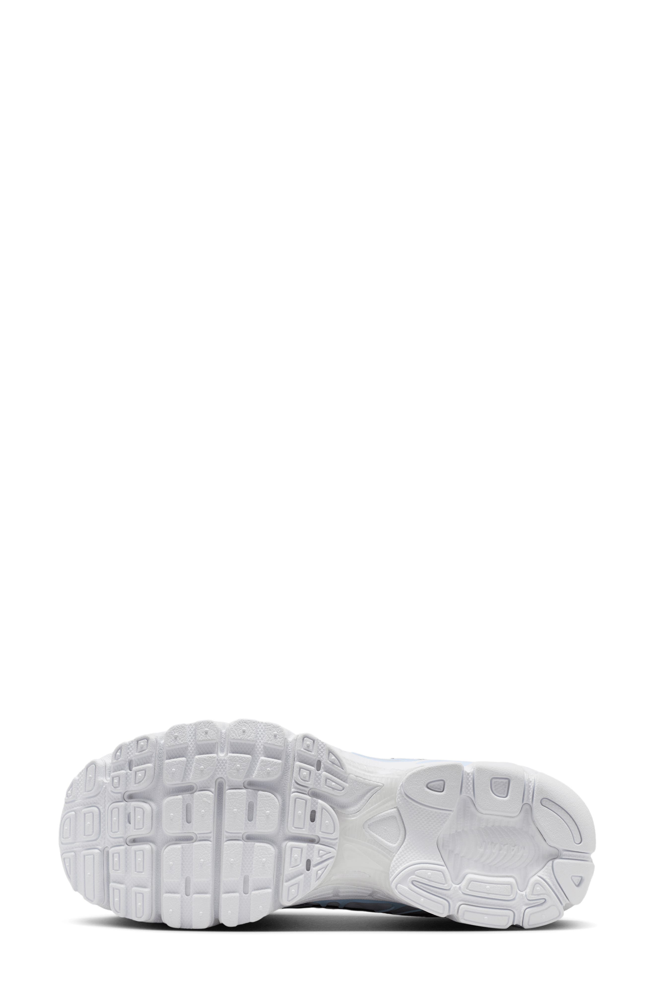Nike Air Max Moto 2K Sneaker, Alternate, color, White/ Silver/ Navy/ Blue