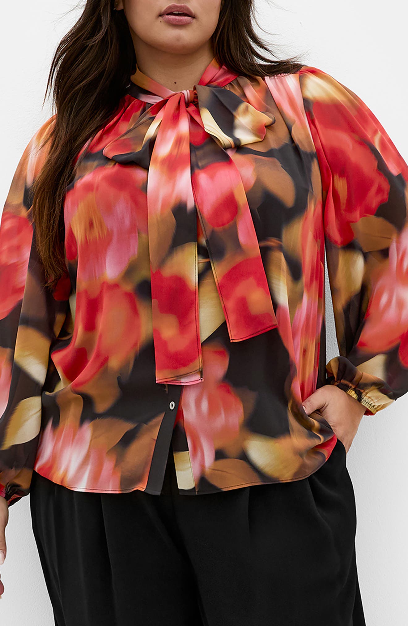 selected LOLLITA FLORAL