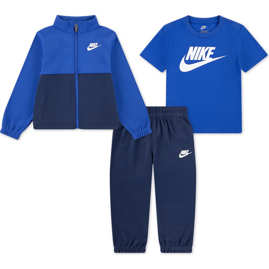 Nike 3-piece Essential Set In Blue