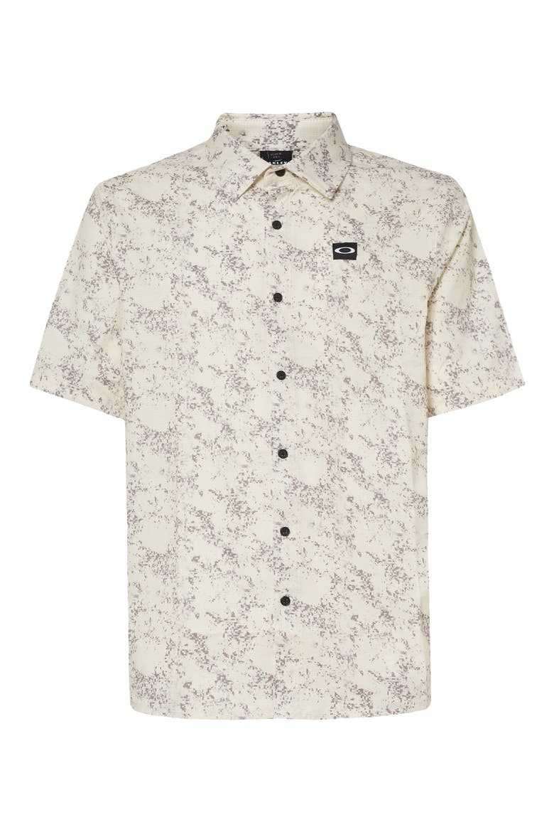 Sand Camo Short Sleeve Performance Button-Up Golf Shirt, Main, color, DIGI CAMO ARCTIC