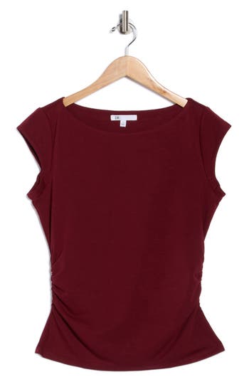 Dr2 By Daniel Rainn Cap Sleeve Ruched Side T-shirt In Burgundy